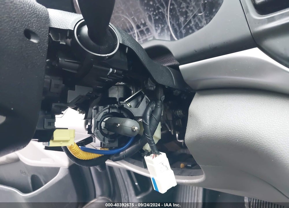 2019 HYUNDAI ELANTRA SE VIN: 5NPD74LF9KH400472