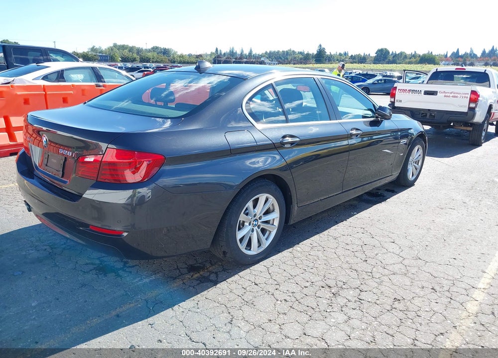 2015 BMW 528I XDRIVE VIN: WBA5A7C54FD628080