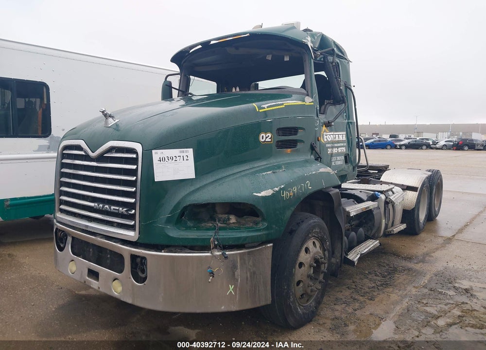 2013 MACK CXU613 CXU600 VIN: 1M1AW09YXDM032836