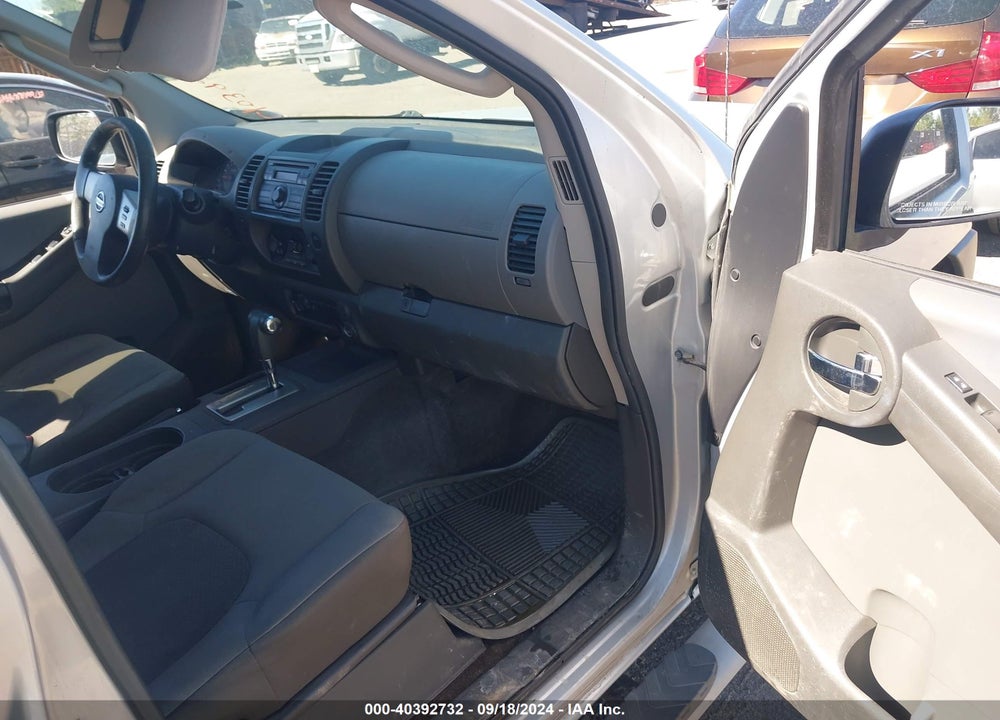 2010 NISSAN XTERRA X VIN: 5N1AN0NW6AC527099