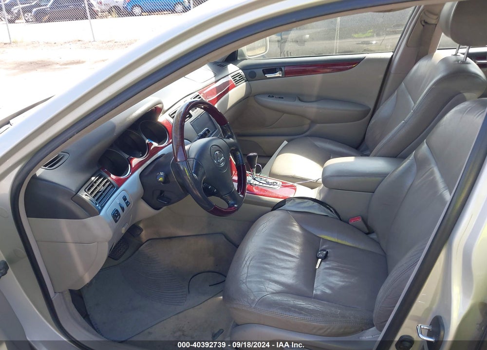 2003 LEXUS ES 300 VIN: JTHBF30GX36004899