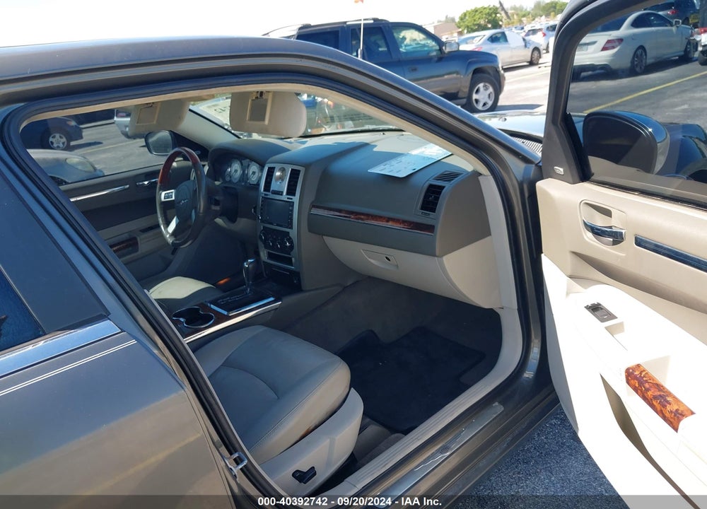 2008 CHRYSLER 300C HEMI VIN: 2C3LA63H38H180763