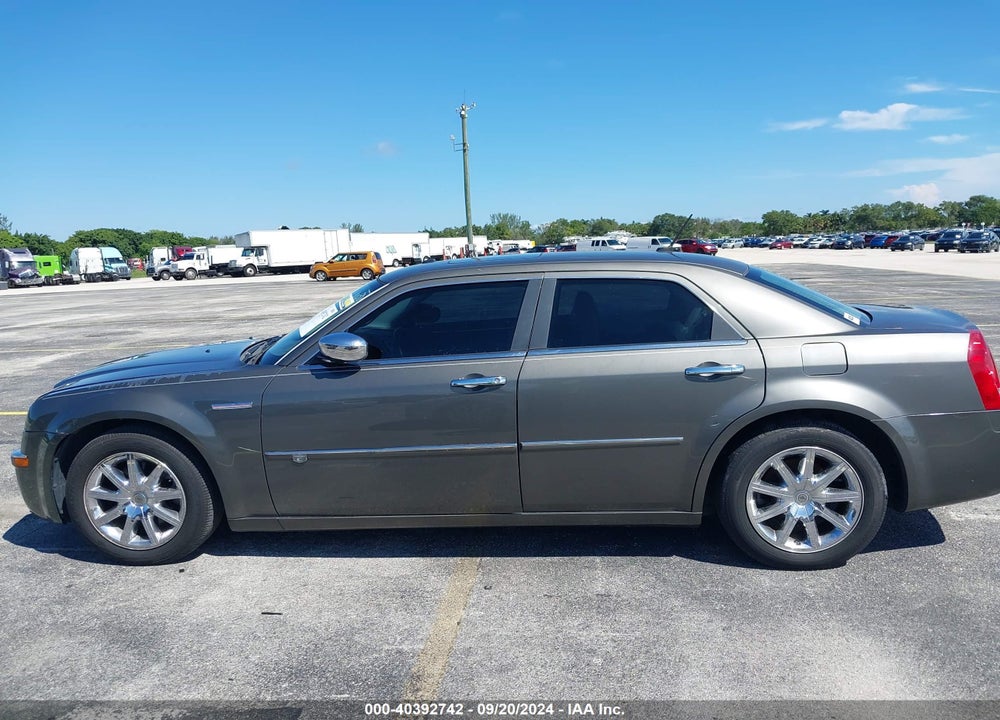 2008 CHRYSLER 300C HEMI VIN: 2C3LA63H38H180763
