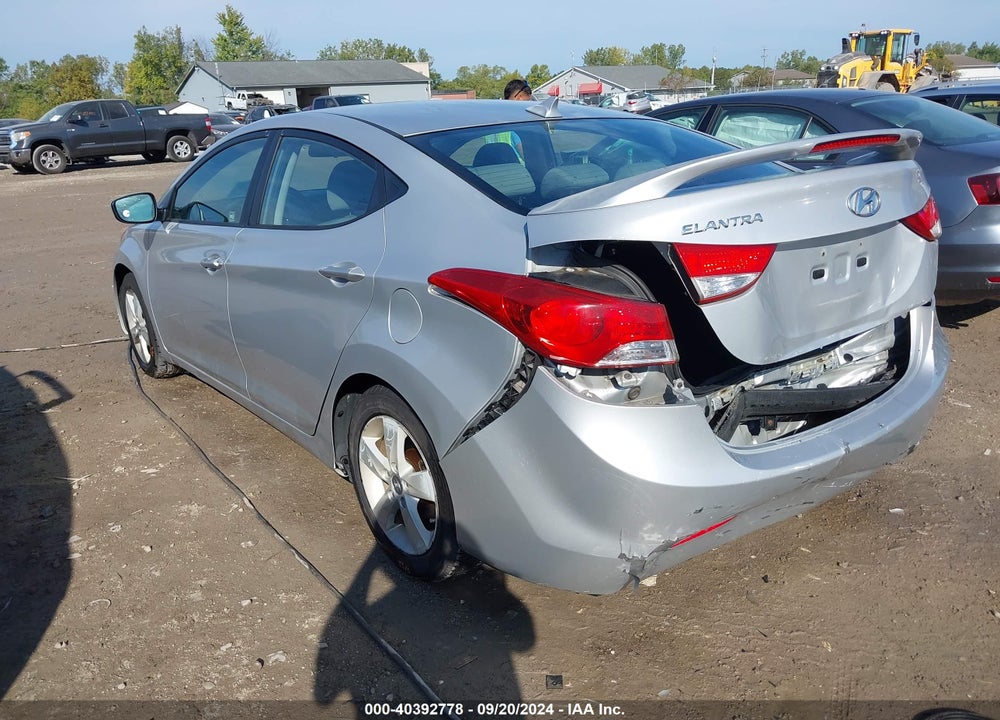2013 HYUNDAI ELANTRA GLS VIN: KMHDH4AE2DU857118