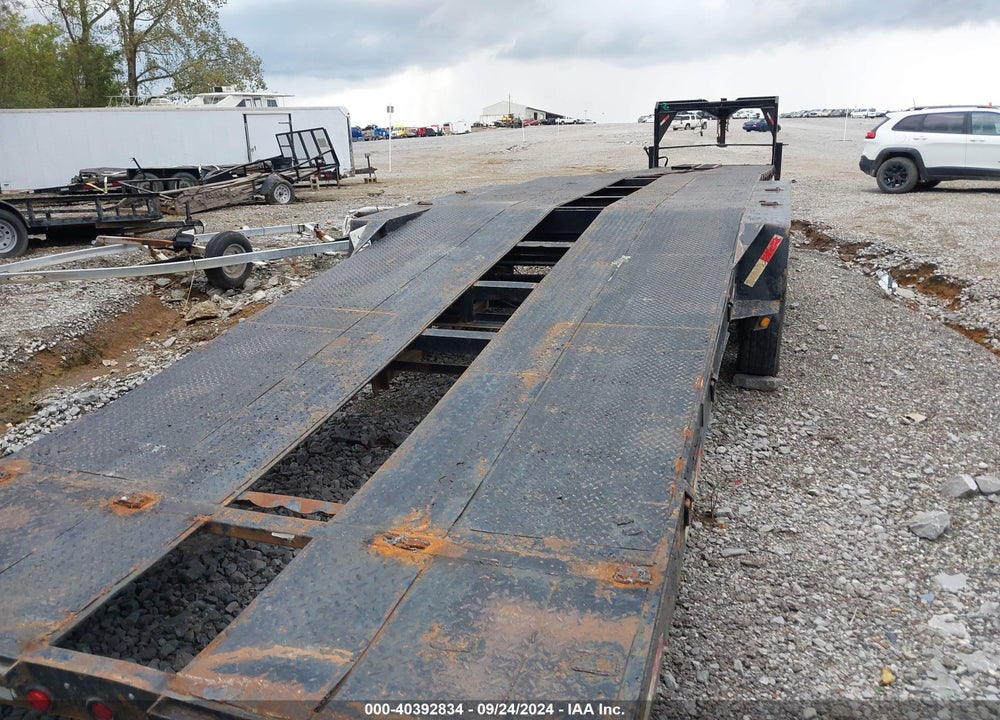 2015 KAUFMAN TRAILERS CAR HAULER VIN: 5VGFL4333FL002946
