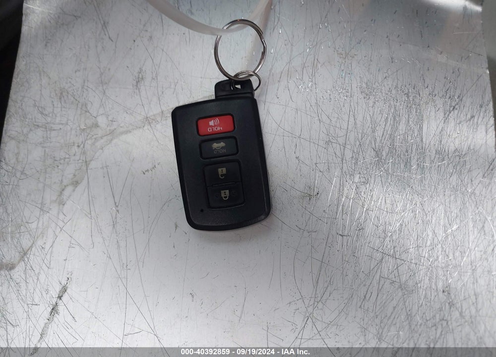 2013 TOYOTA CAMRY HYBRID XLE VIN: 4T1BD1FK1DU096596
