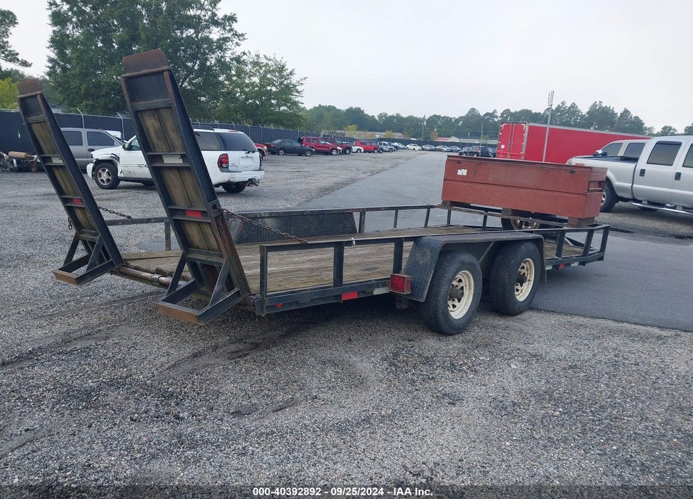2001 BACKYARD TRAILER 2 AXEL VIN: 1B9BF1620YC569051