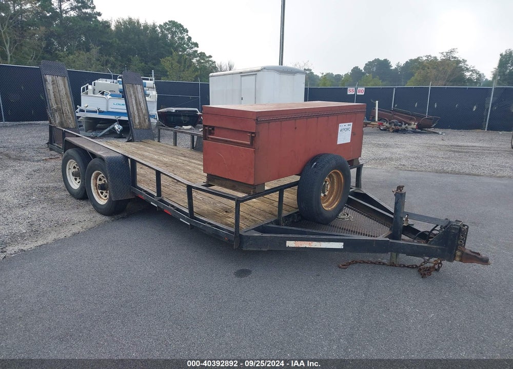 2001 BACKYARD TRAILER 2 AXEL VIN: 1B9BF1620YC569051