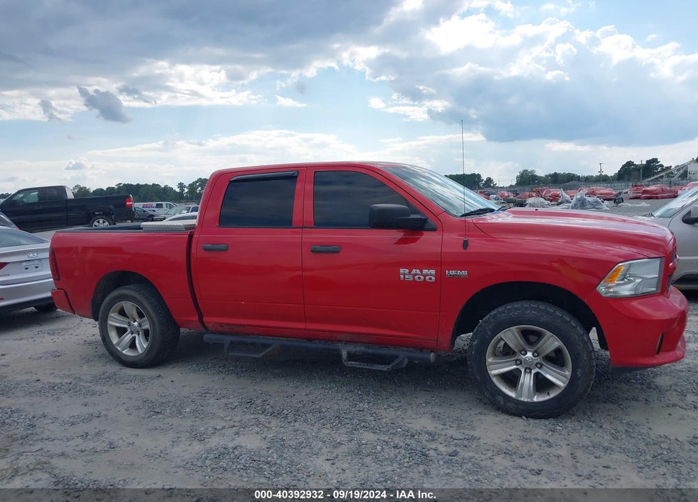 2013 RAM 1500 EXPRESS VIN: 1C6RR6KT1DS583283