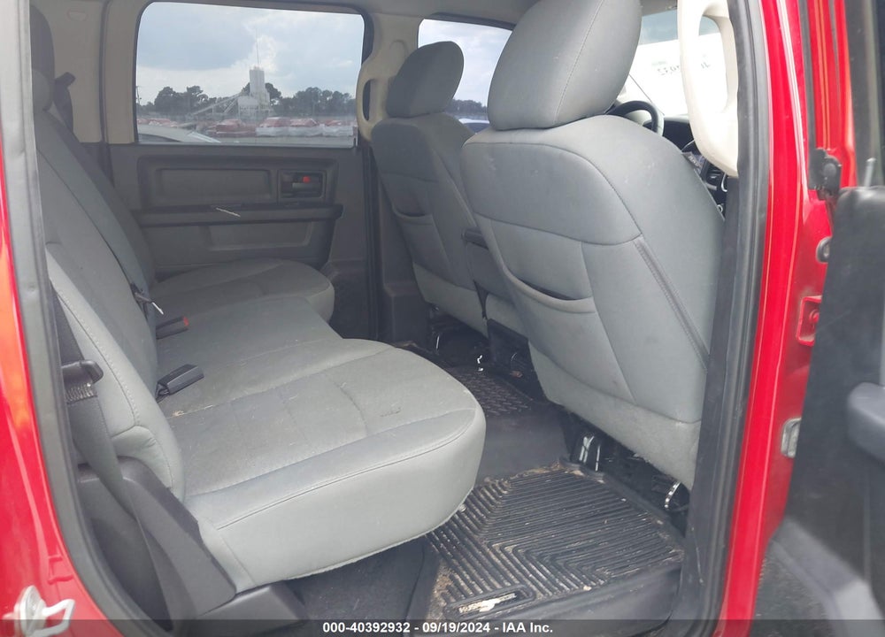 2013 RAM 1500 EXPRESS VIN: 1C6RR6KT1DS583283