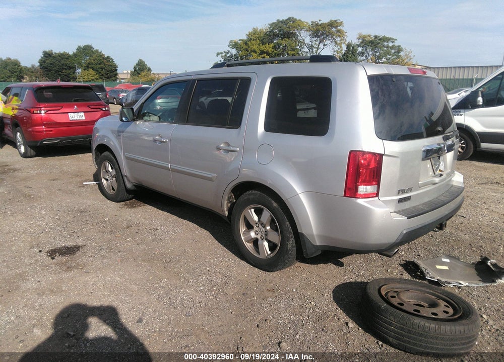2009 HONDA PILOT EX-L VIN: 5FNYF48579B031821