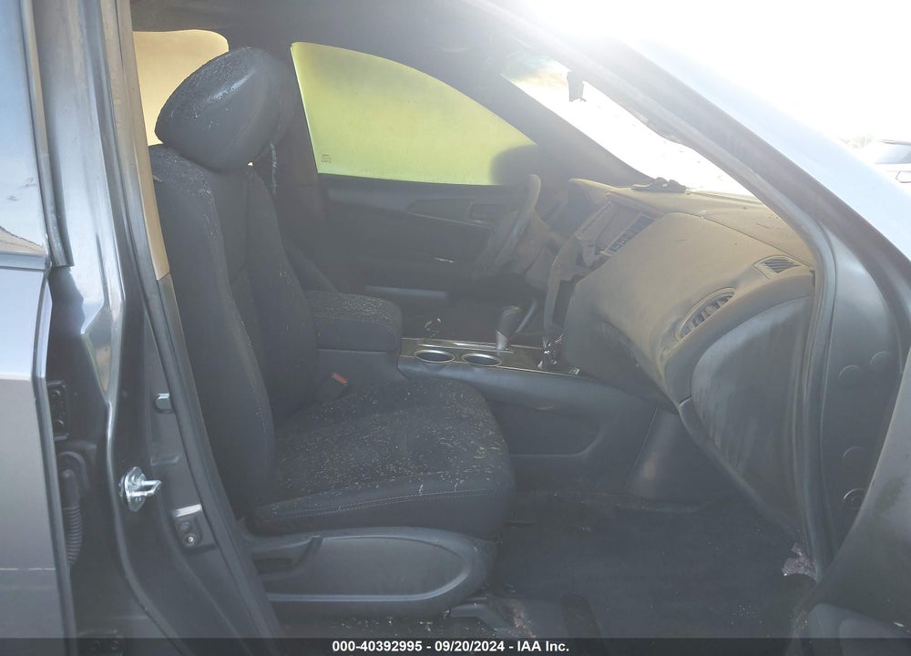 2014 NISSAN PATHFINDER SV VIN: 5N1AR2MN4EC735061