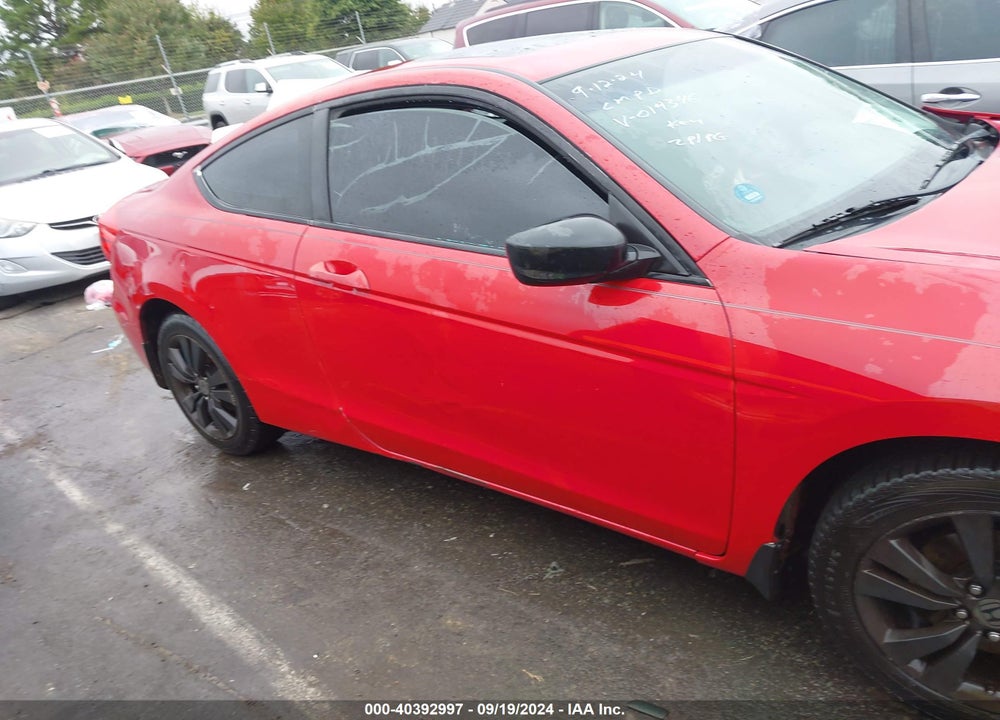 2011 HONDA ACCORD 2.4 EX VIN: 1HGCS1A76BA014346