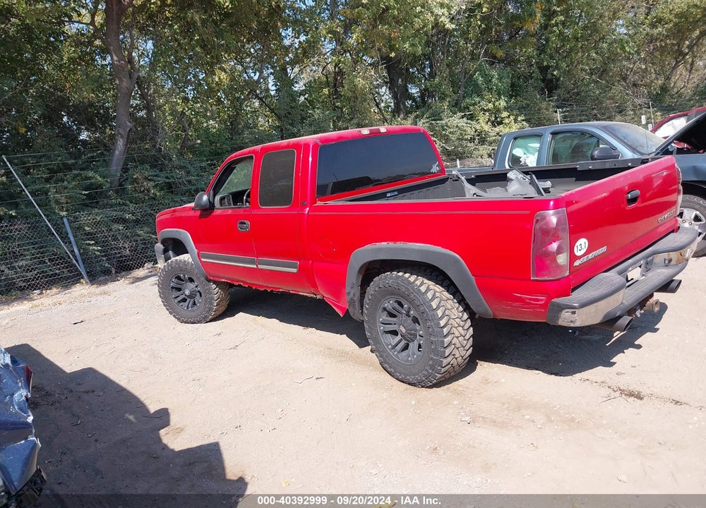 2003 CHEVROLET SILVERADO 1500 LS VIN: 2GCEK19T931157537