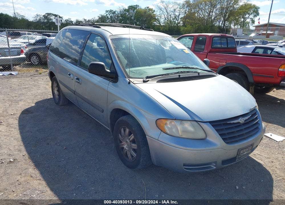 2005 CHRYSLER TOWN & COUNTRY VIN: 1C4GP45R15B253638
