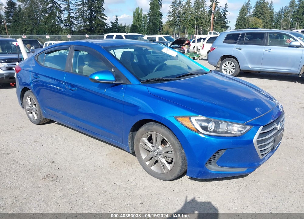 2017 HYUNDAI ELANTRA SE VIN: 5NPD84LF7HH181470