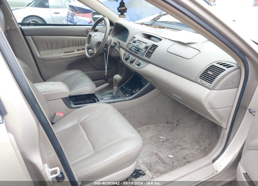 2004 TOYOTA CAMRY LE VIN: 4T1BE32K14U903648