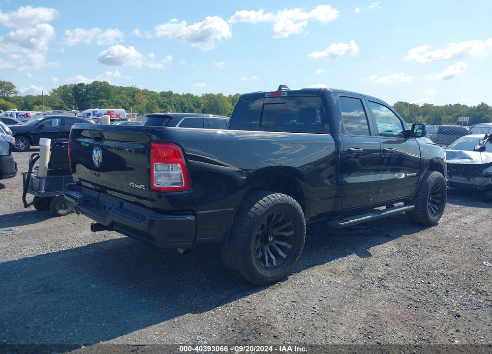 2019 RAM 1500 TRADESMAN QUAD CAB 4X4 6'4 BOX VIN: 1C6SRFCT4KN786423