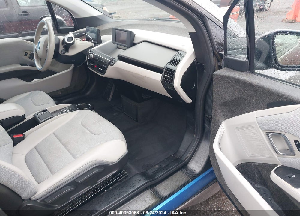 2014 BMW I3 BASE W/RANGE EXTENDER VIN: WBY1Z4C53EV273631