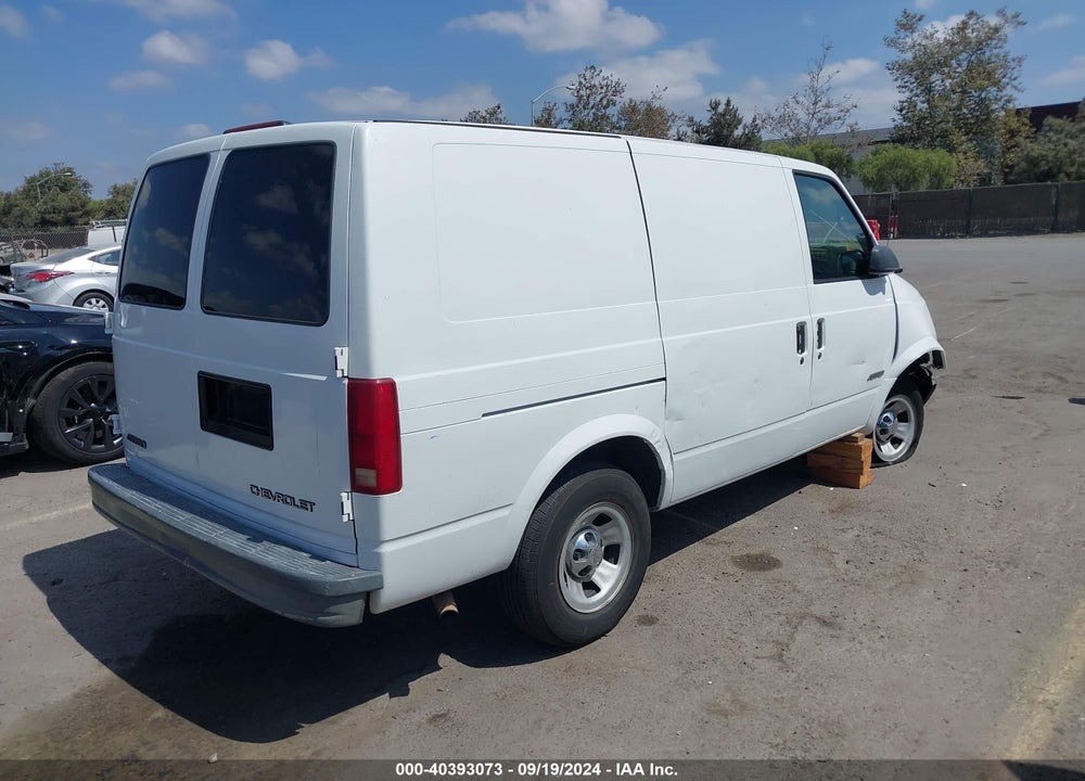 2001 CHEVROLET ASTRO VIN: 1GCDM19W51B141543