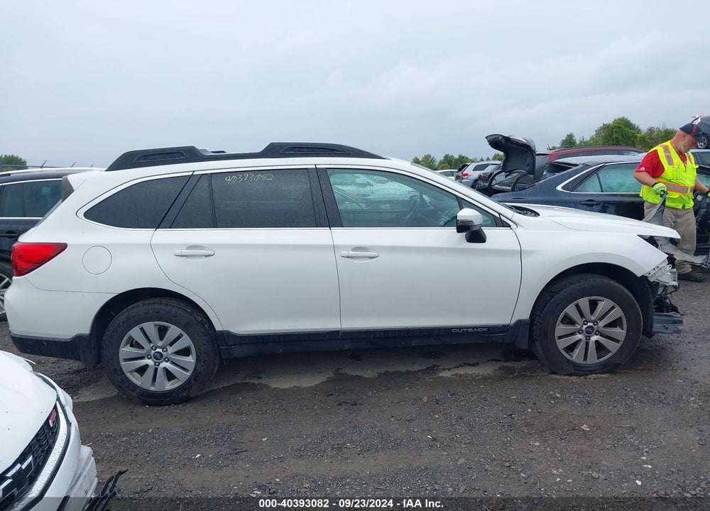 2017 SUBARU OUTBACK 2.5I PREMIUM VIN: 4S4BSAFC0H3302565