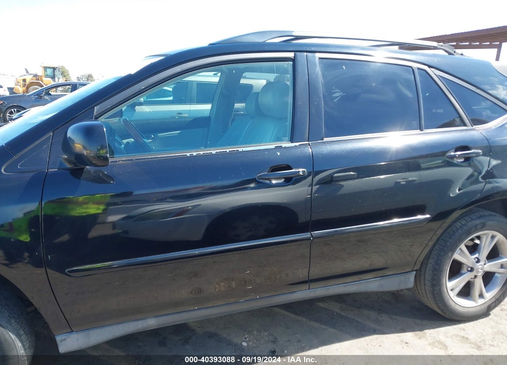 2004 LEXUS RX 330 VIN: JTJGA31U340029929