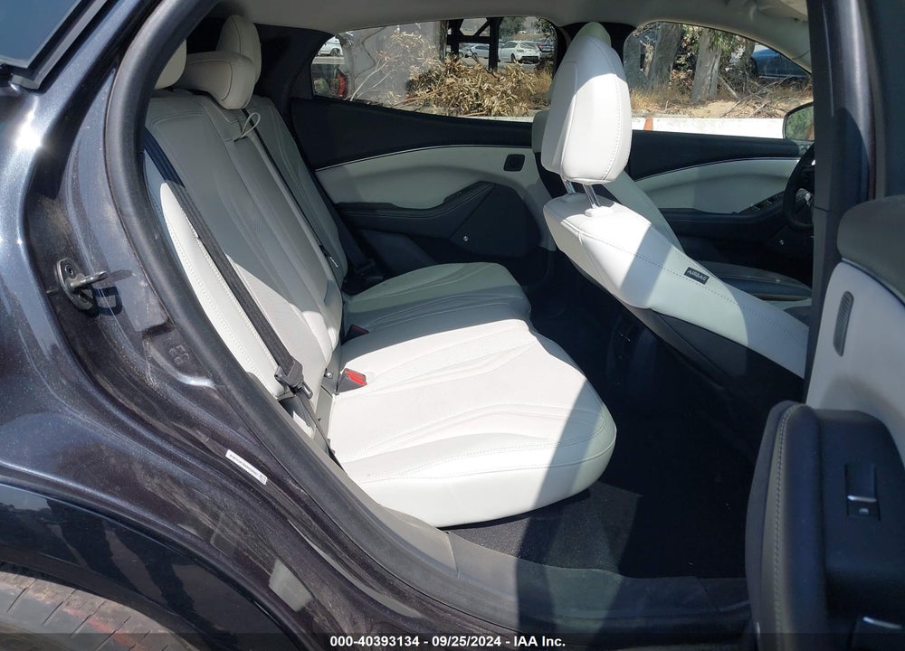 2021 FORD MUSTANG MACH-E PREMIUM VIN: 3FMTK3R70MMA60867