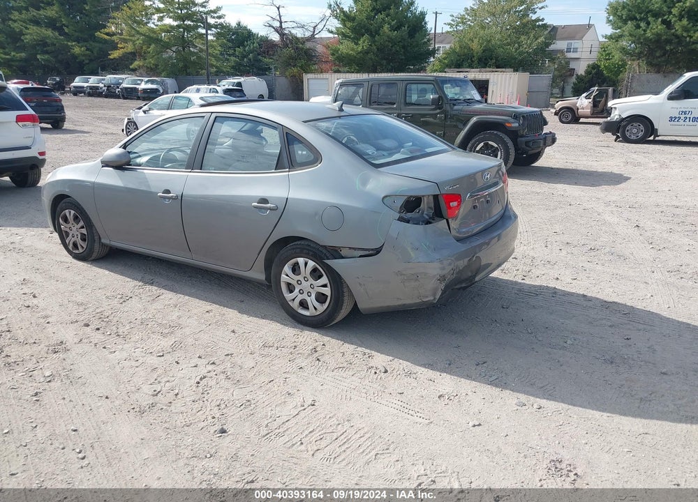 2010 HYUNDAI ELANTRA VIN: KMHDU4AD5AU050526