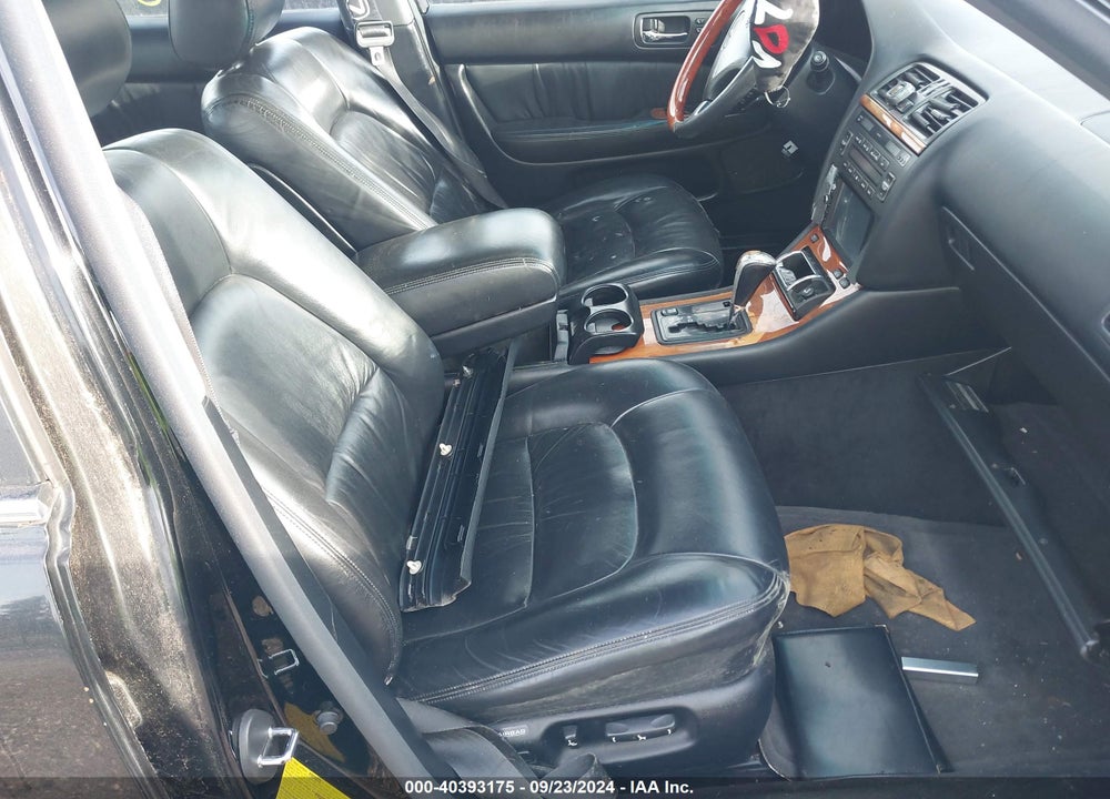 1998 LEXUS LS 400 VIN: JT8BH28F3W0126673