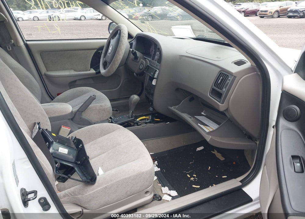2006 HYUNDAI ELANTRA GLS/LIMITED VIN: KMHDN46D86U354818