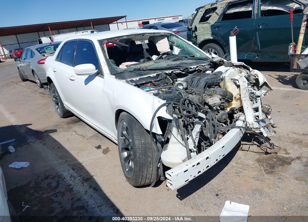 2015 CHRYSLER 300 LIMITED VIN: 2C3CCAAG9FH796469