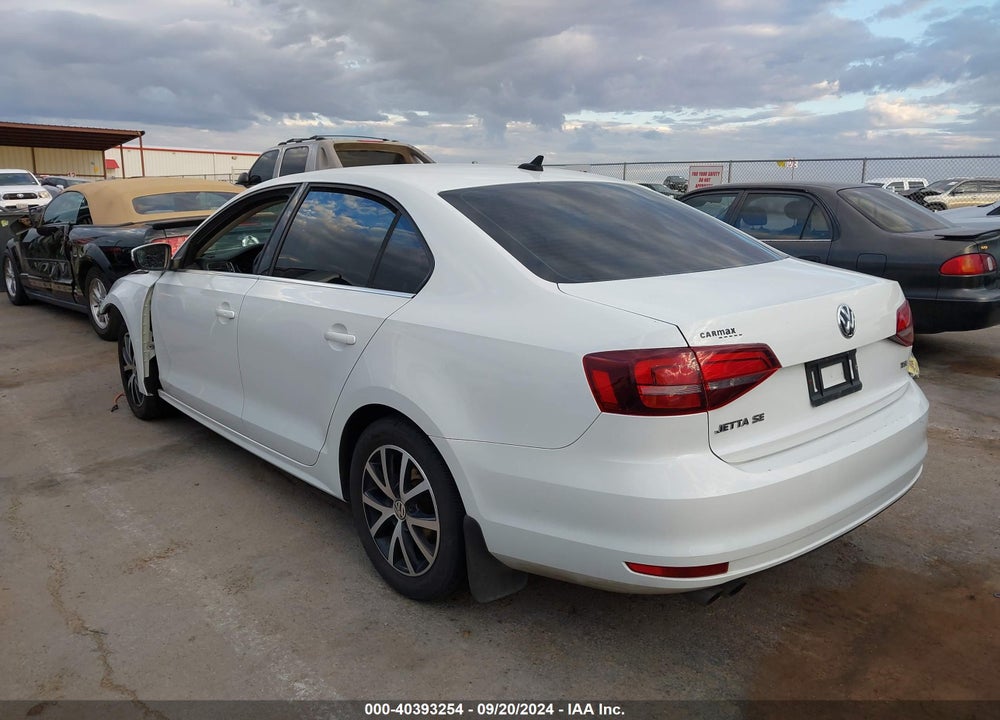 2017 VOLKSWAGEN JETTA 1.4T SE VIN: 3VWDB7AJ3HM204065