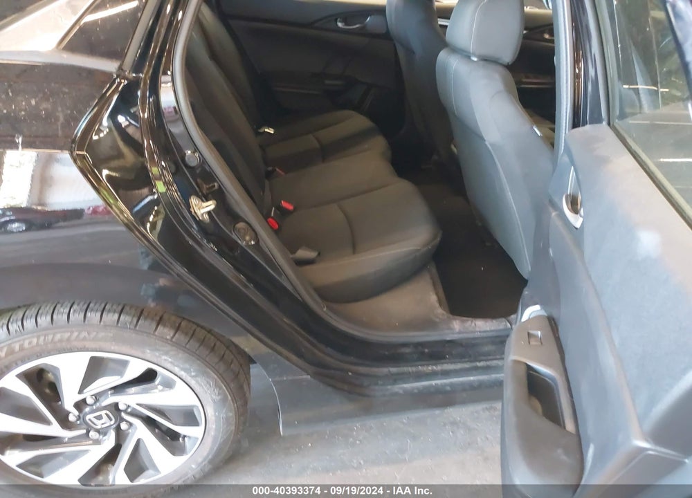 2017 HONDA CIVIC VIN: SHHFK7H20HU403944