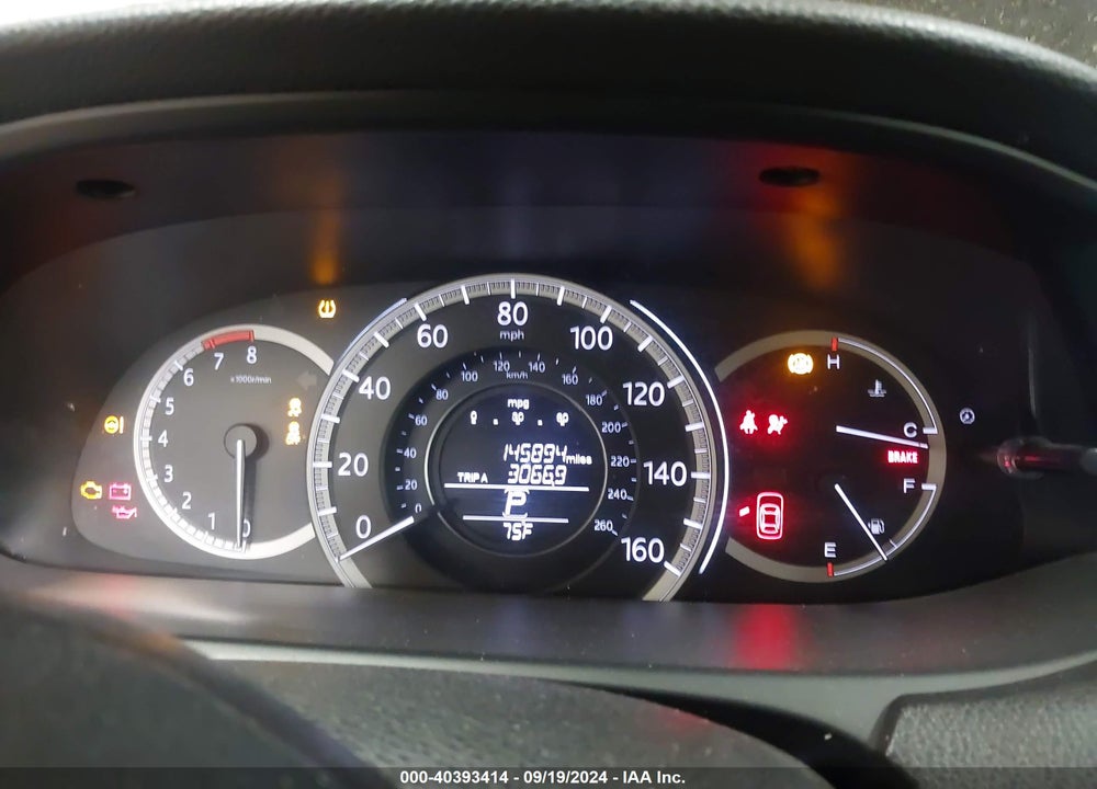 2015 HONDA ACCORD LX VIN: 1HGCR2F31FA045856
