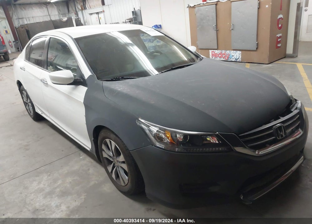 2015 HONDA ACCORD LX VIN: 1HGCR2F31FA045856