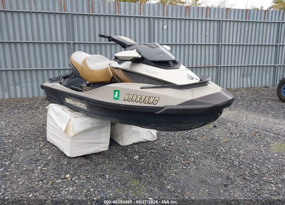 2010 SEA DOO GTI VIN: YDV00910A010