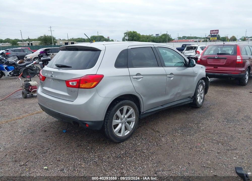 2015 MITSUBISHI OUTLANDER SPORT ES VIN: 4A4AP3AU2FE044363