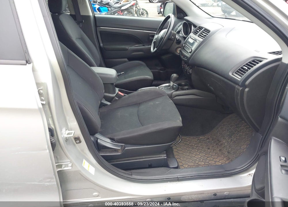 2015 MITSUBISHI OUTLANDER SPORT ES VIN: 4A4AP3AU2FE044363