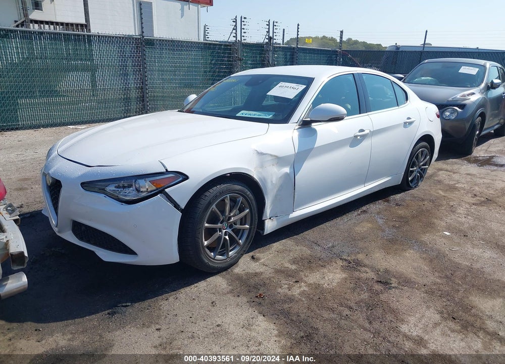2018 ALFA ROMEO GIULIA AWD VIN: ZARFAEDN1J7573918