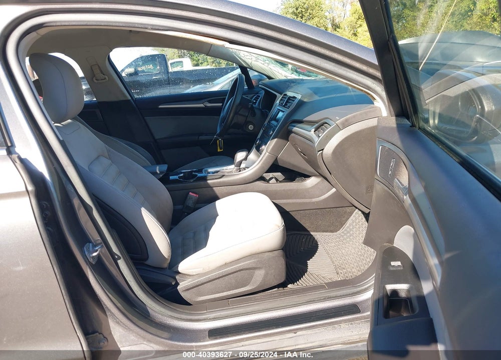 2014 FORD FUSION S VIN: 3FA6P0G79ER169469