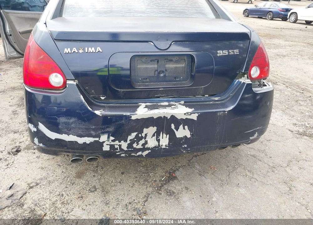 2004 NISSAN MAXIMA 3.5 SE VIN: 1N4BA41E44C876152