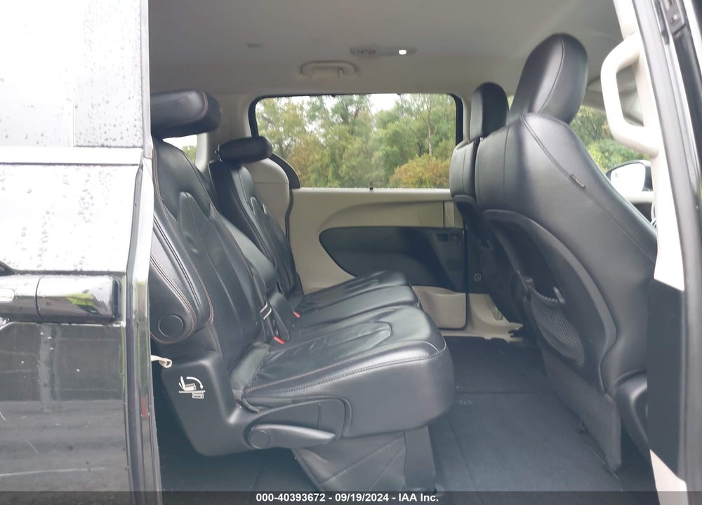 2017 CHRYSLER PACIFICA TOURING L VIN: 2C4RC1BG5HR810059