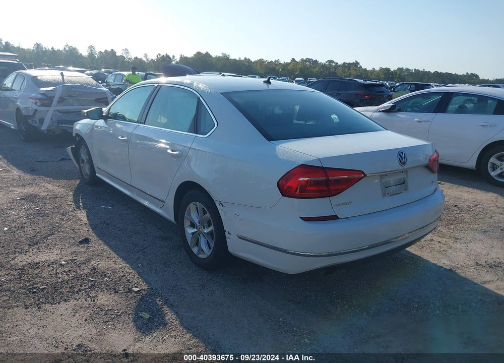 2016 VOLKSWAGEN PASSAT 1.8T S VIN: 1VWAT7A3XGC010277