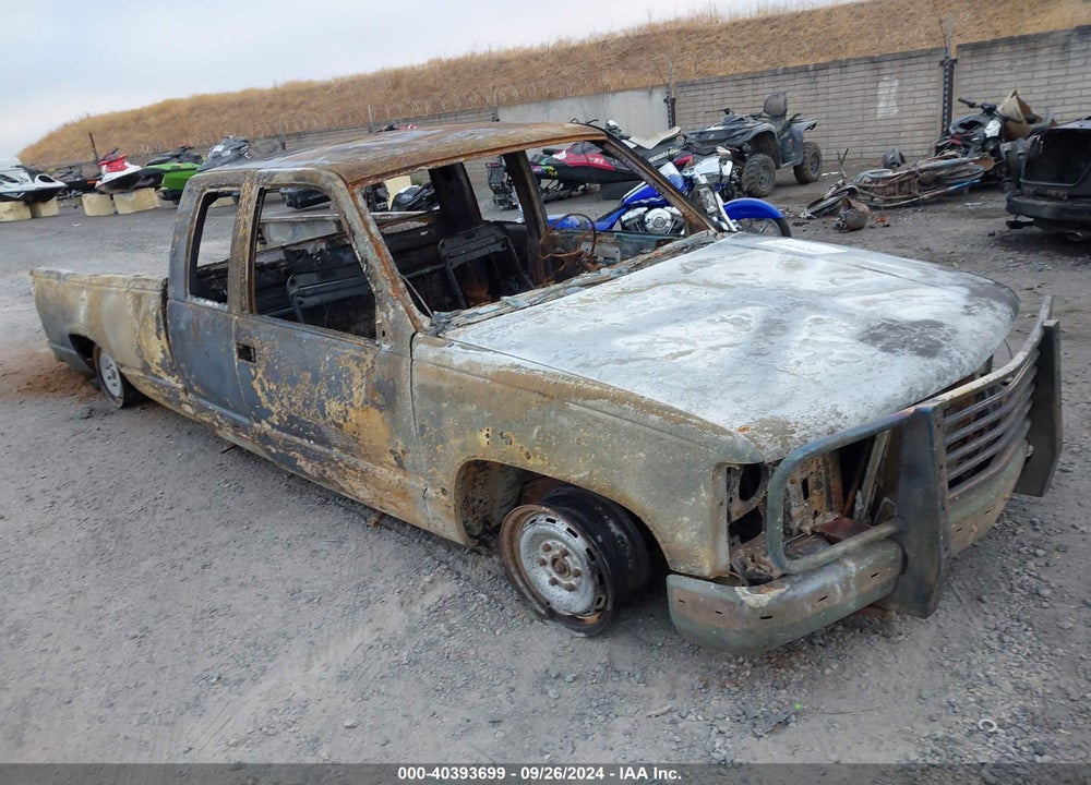 1988 CHEVROLET GMT-400 K2500 VIN: 2GCFK29K9J1200899