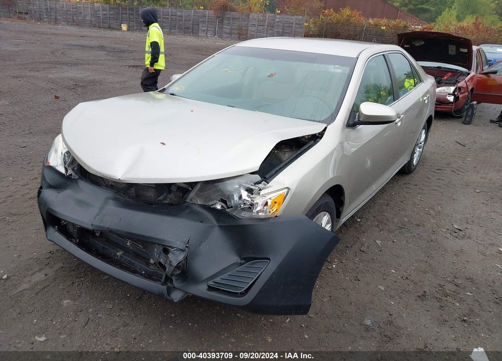 2014 TOYOTA CAMRY LE VIN: 4T4BF1FK8ER354985