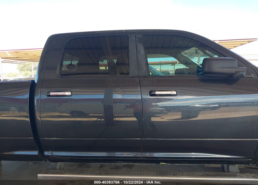 2018 RAM 2500 SLT 4X4 6'4 BOX VIN: 3C6UR5DL5JG402433