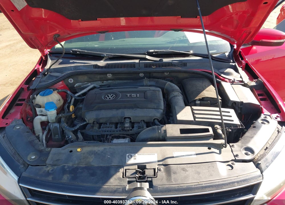 2015 VOLKSWAGEN JETTA 1.8T SE VIN: 3VWD17AJ1FM257024