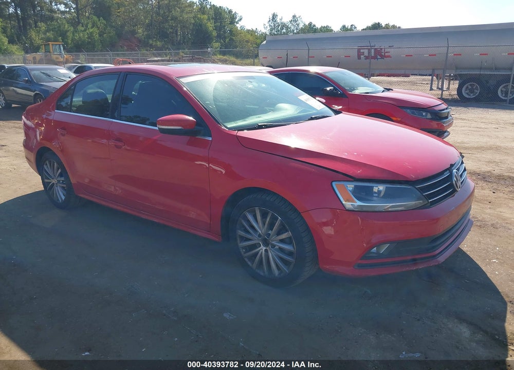 2015 VOLKSWAGEN JETTA 1.8T SE VIN: 3VWD17AJ1FM257024