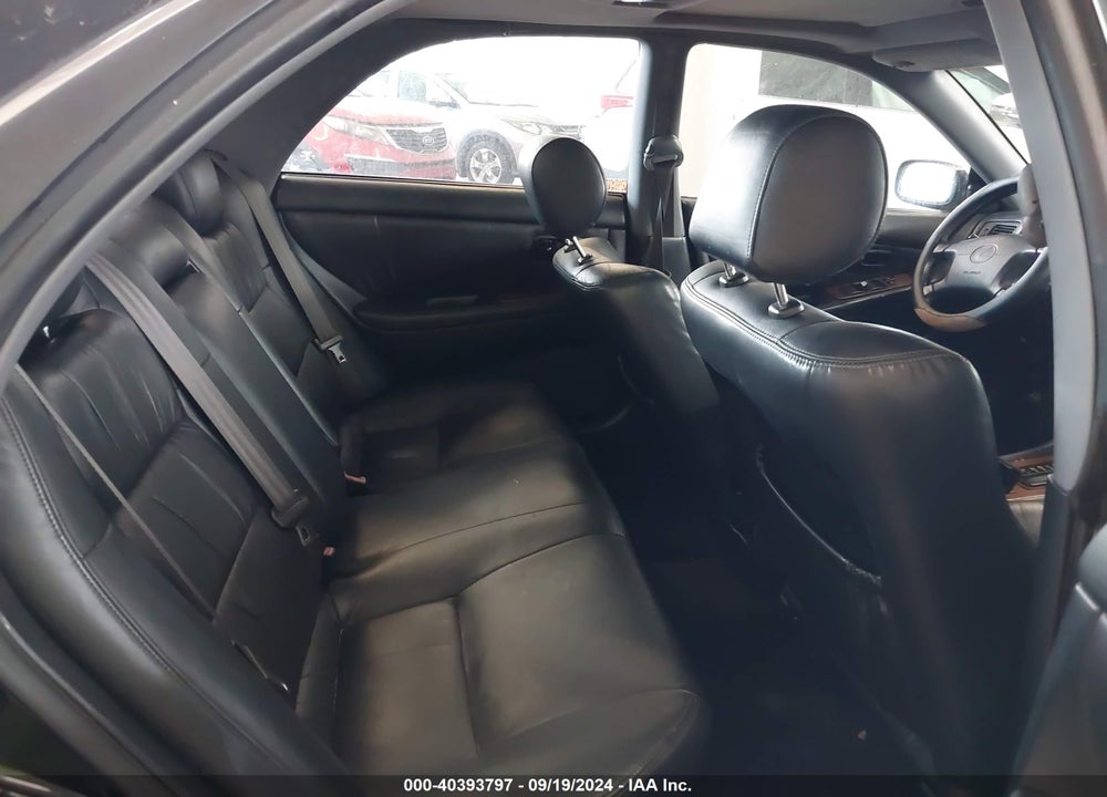 2000 LEXUS ES 300 VIN: JT8BF28G9Y0257348