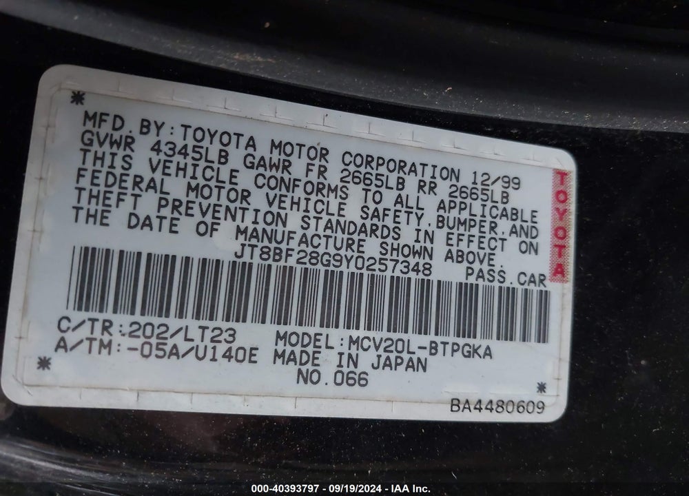 2000 LEXUS ES 300 VIN: JT8BF28G9Y0257348
